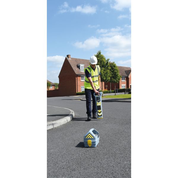 Radio Detection Precision Locator Training - RD8200