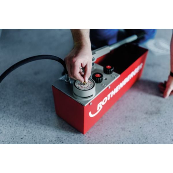 50000931_Rothenburger_RP50_S_Test_Pump_Back_View5083_custom.jpeg