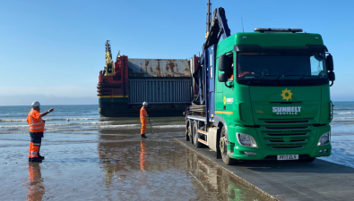Beach logistics solution for heavy equipment delivery