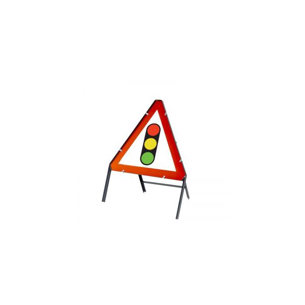 50000448_TriangularRoadPlate750mmFrontView2404.jpeg