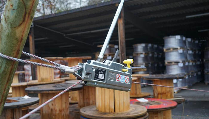 Lifting Winches