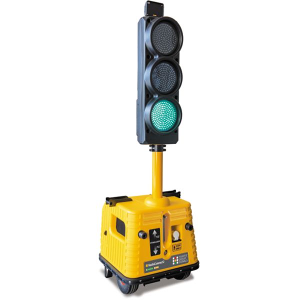 50000374_Hollco_RC1_Multi_Phase_Battery_Traffic_Light_Front_View2332.jpeg