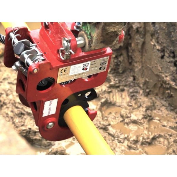 50000877_Steve_Vick_125_Mini_Hydraulic_Pipe_Handler_Front5096_custom.jpeg