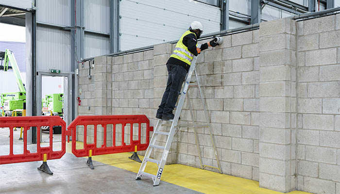 Ladders & Step Ladders