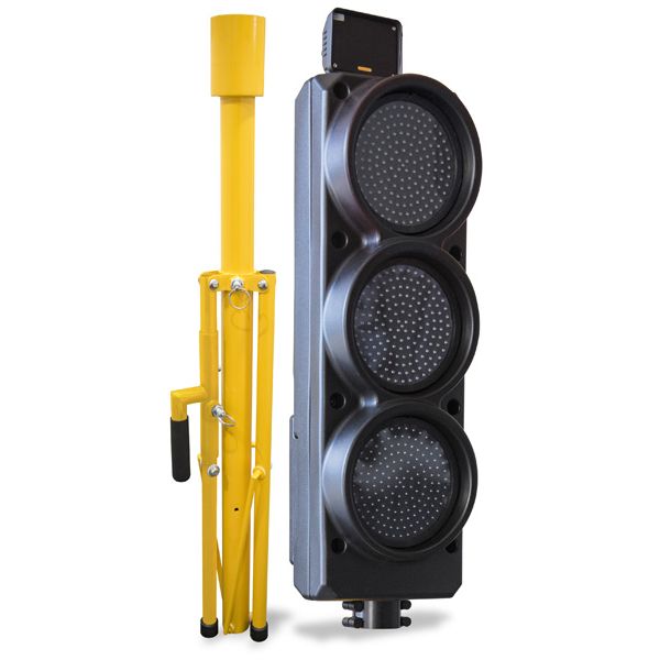 50000376_Hollco_RC2_Tripod_Traffic_Light_Lite_Right_View2362.jpeg