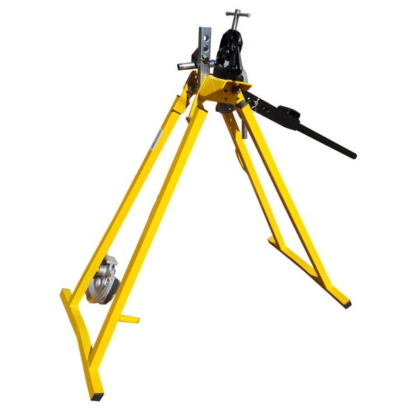 50005363_Pipe_Tools_UNICON_25_20_25mm_Conduit_Bender_with_Vice_Front_Left_View29143.jpeg